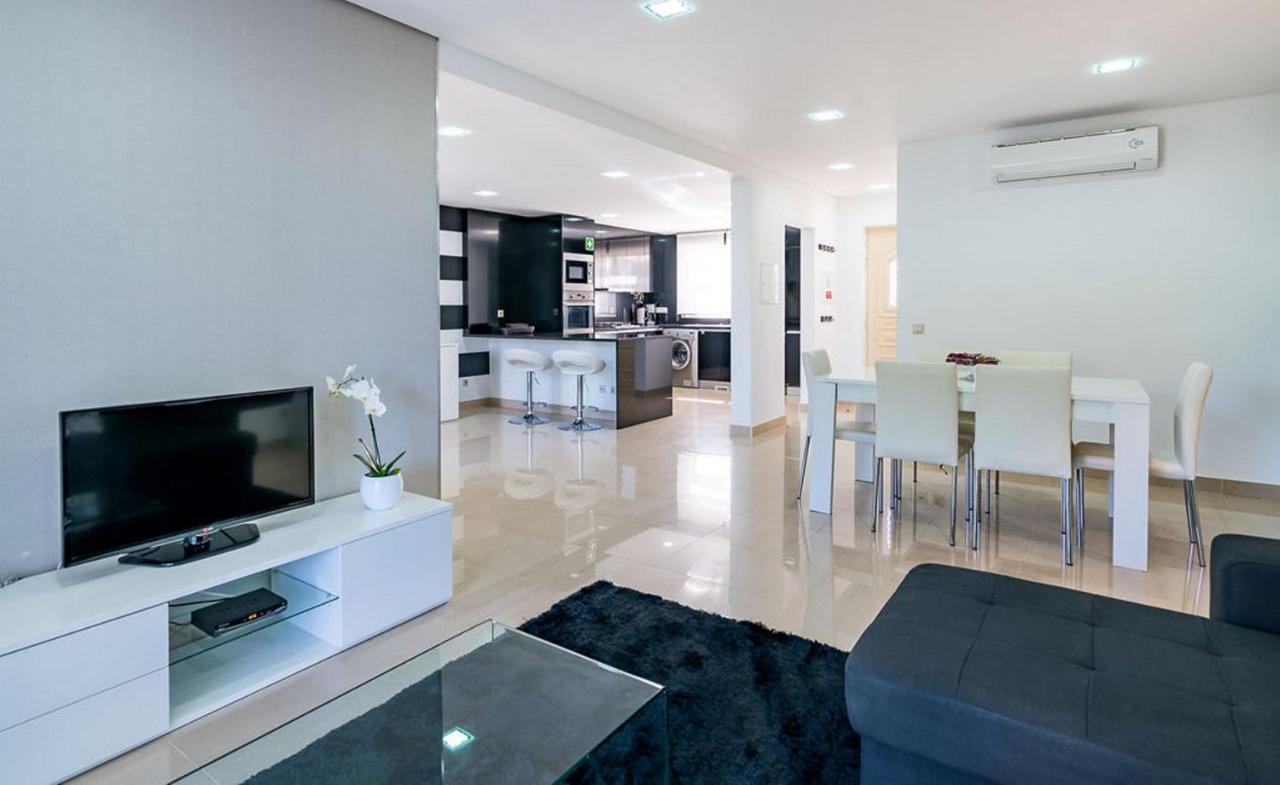 Villa Cantinho By Intiholidays البوفيرا المظهر الخارجي الصورة